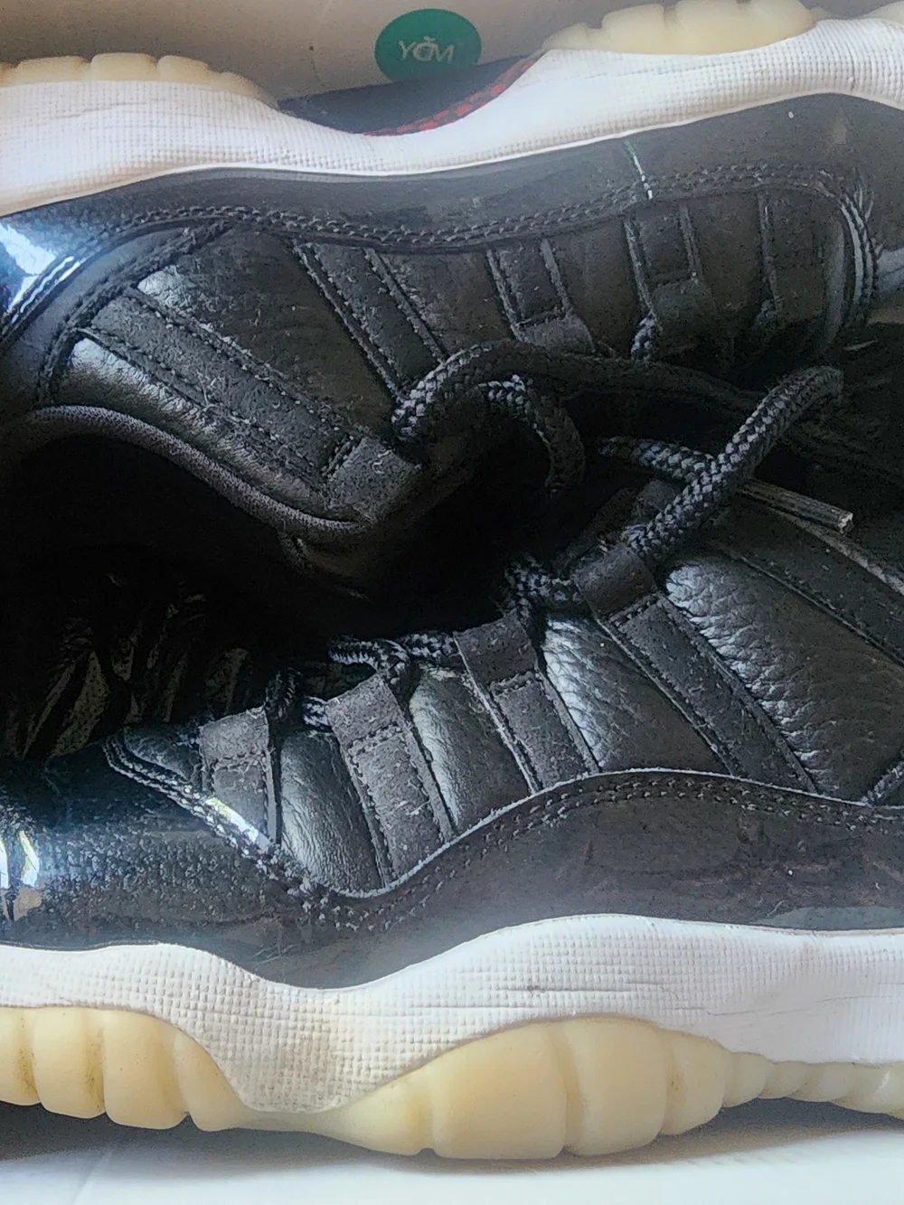 Jordan Air Jordan 11 Retro Low GS in Black and White